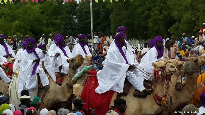 Muslim Youths Protect Christians In Kaduna